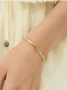 Classic Gold Herringbone Bracelet for Women